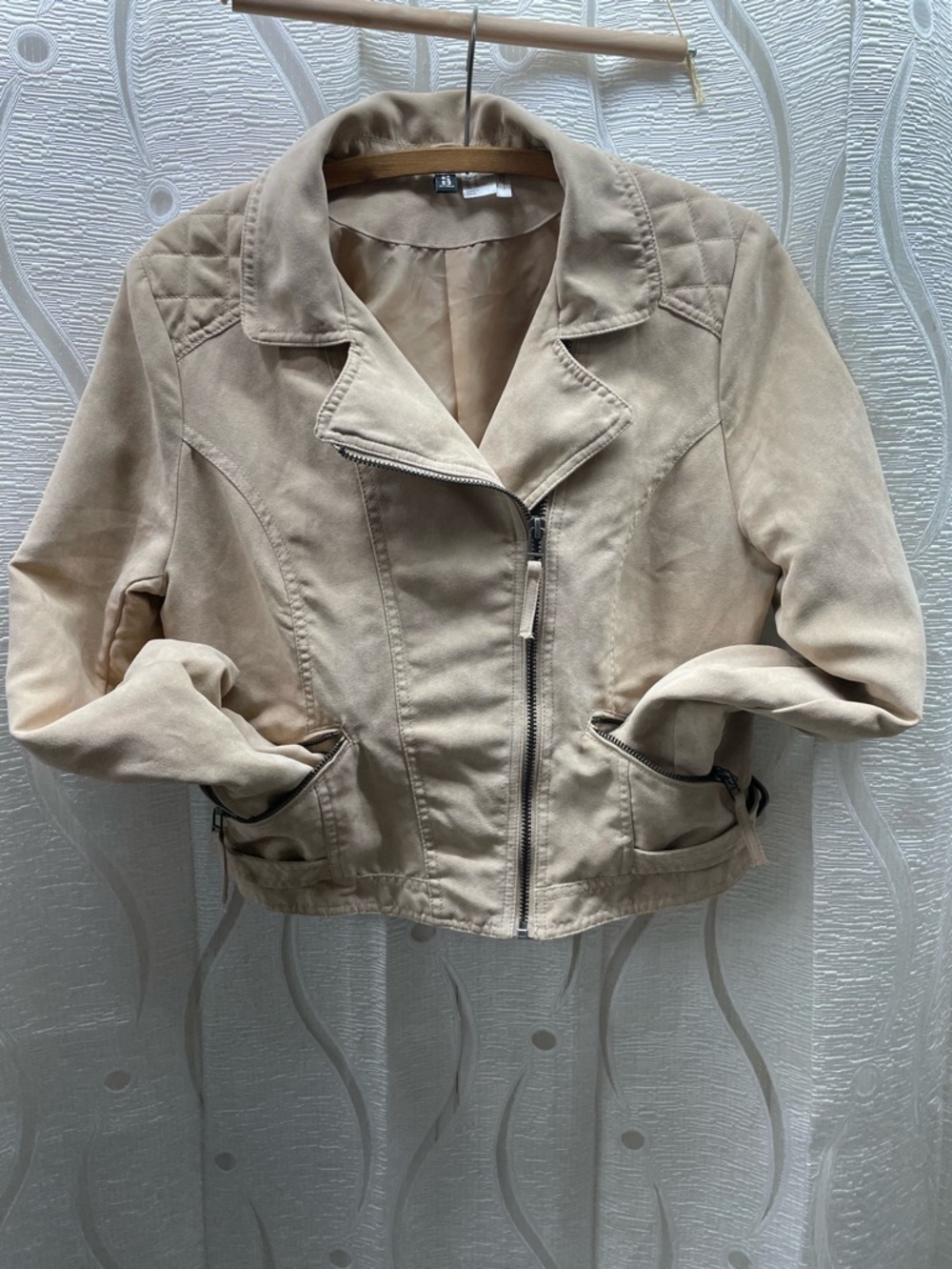 H&M Divided Moto Jacket Womens 12 Beige Excellent Faux Suede Quilted Biker